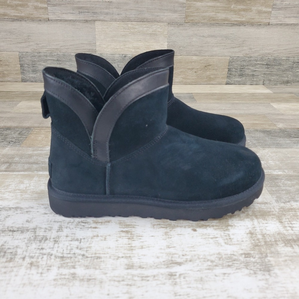 Ugg Classic Mini Lunara Womens Ankle Bootie Sz 7 Comfort Black Suede Round Toe